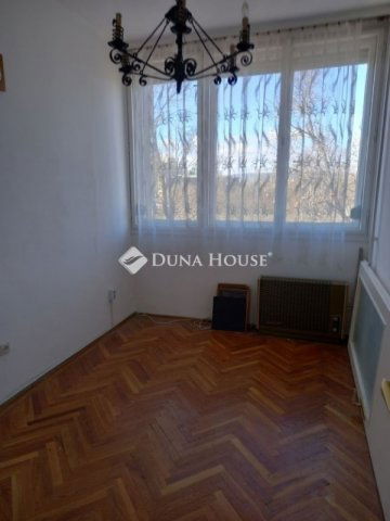 Eladó panellakás, Budapesten, XVI. kerületben 61.9 M Ft, 3 szobás