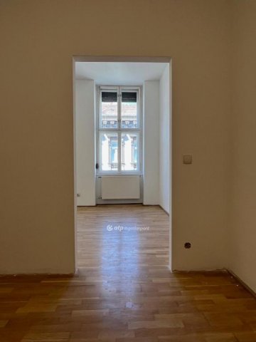 Eladó téglalakás, Budapesten, VII. kerületben 106.9 M Ft