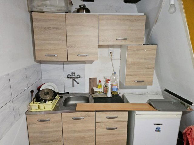 Eladó nyaraló, Kaposváron, Százszorszép utcában 15.9 M Ft
