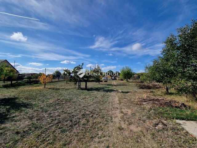 Eladó telek, Seregélyesen 12.5 M Ft / költözzbe.hu