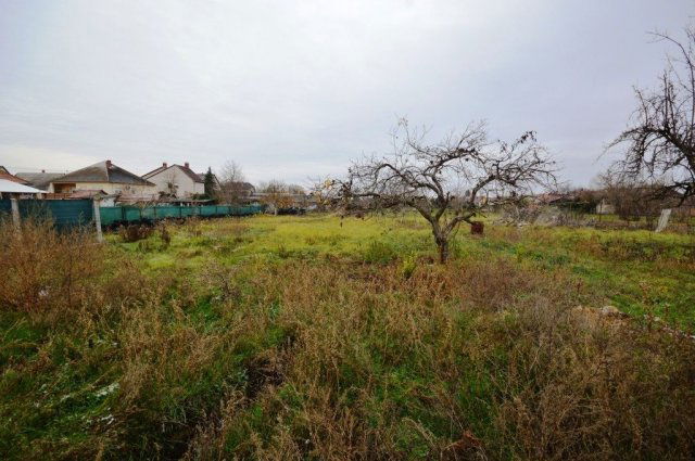 Eladó telek, Adonyban 8 M Ft / költözzbe.hu