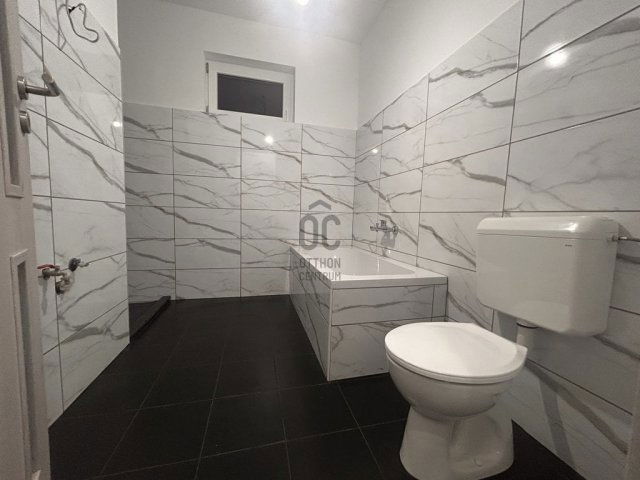 Eladó családi ház, Szigethalmon 99 M Ft, 5 szobás