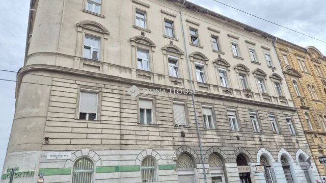 Eladó téglalakás, Budapesten, VII. kerületben 76.5 M Ft