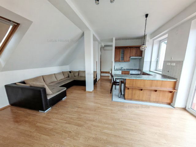 Kiadó téglalakás, albérlet, Budapesten, XI. kerületben