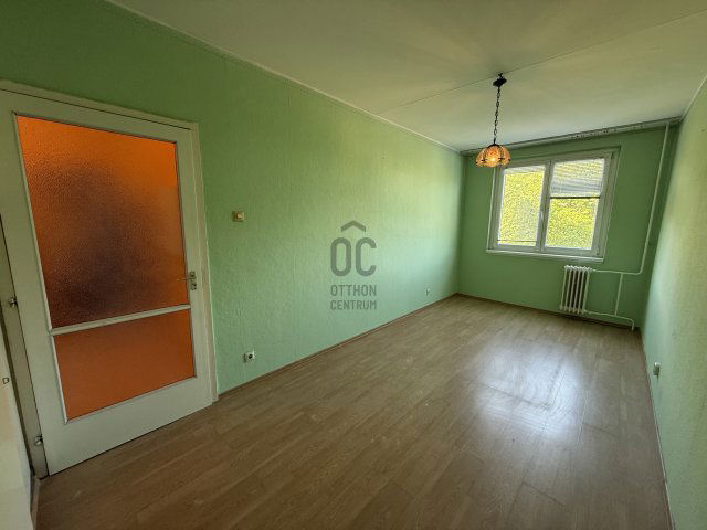 Eladó panellakás, Nyíregyházán 39.9 M Ft, 2 szobás