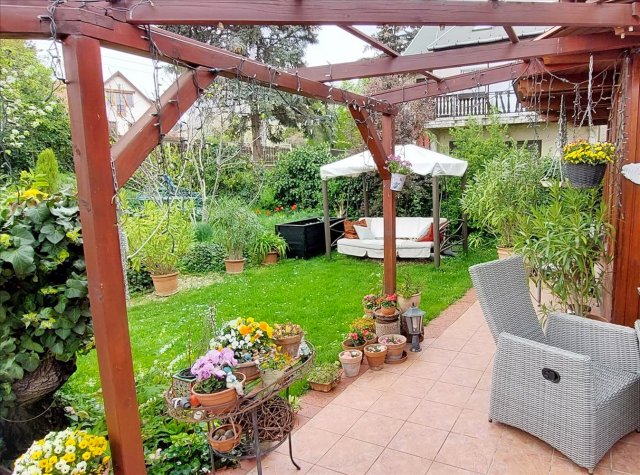 Eladó családi ház, Pilisborosjenőn, Búza utcában 190 M Ft