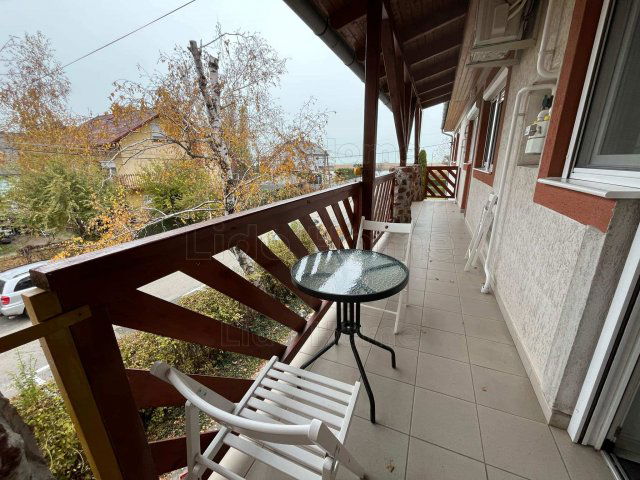 Eladó téglalakás, Balatonbogláron 71 M Ft, 5 szobás