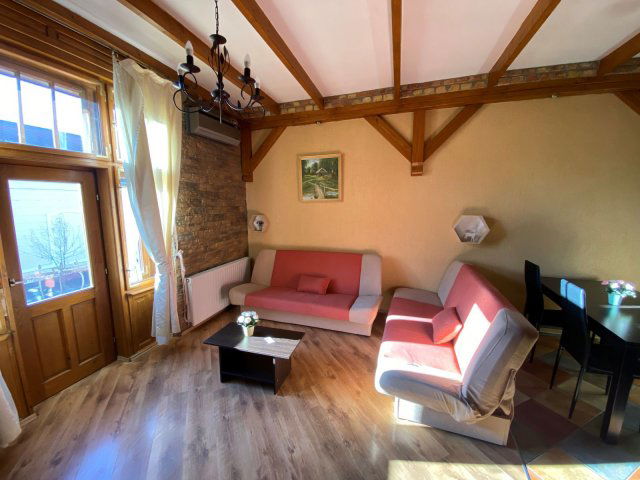 Eladó téglalakás, Kiskunhalason 48 M Ft, 3 szobás