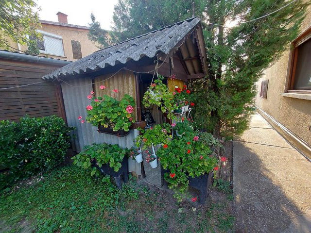 Eladó ikerház, Gödön 89 M Ft, 4 szobás / költözzbe.hu