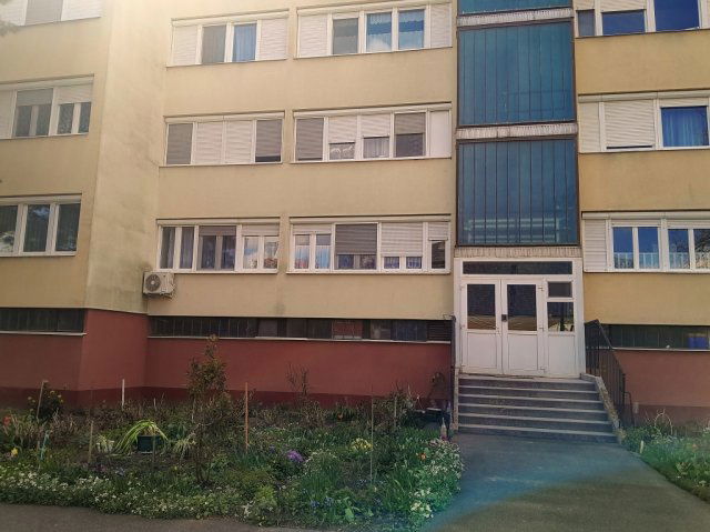 Eladó téglalakás, Debrecenben 79 M Ft, 2 szobás