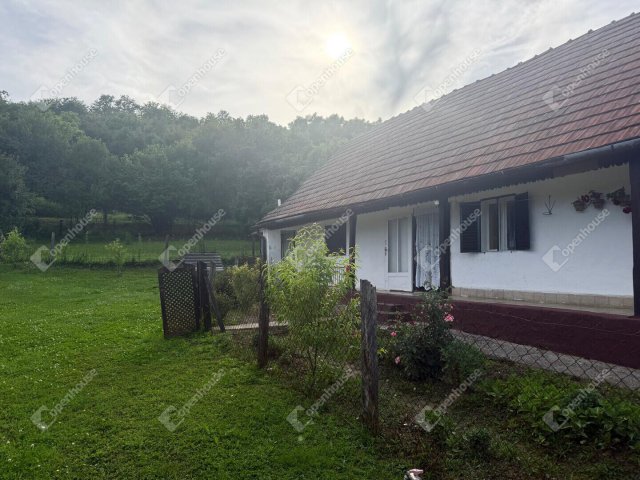 Eladó családi ház, Gálosfán 12 M Ft, 3 szobás