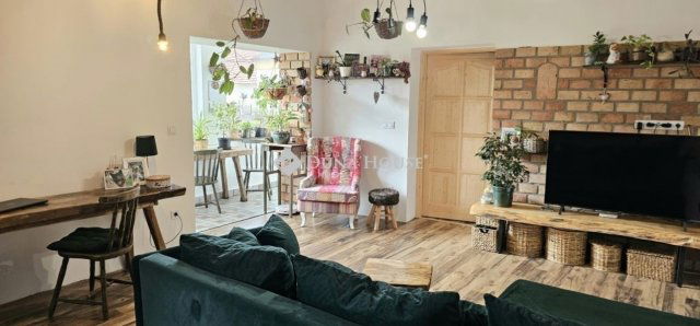 Eladó családi ház, Baksán 61.99 M Ft, 3 szobás