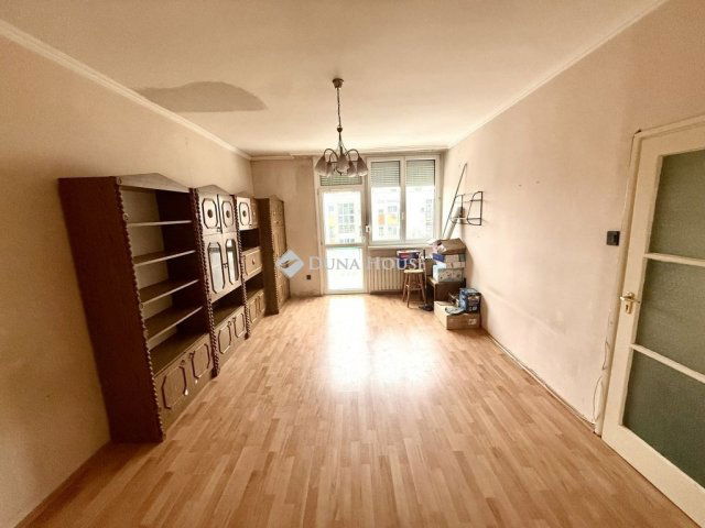 Eladó téglalakás, Budapesten, XVIII. kerületben 49.9 M Ft