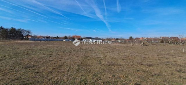 Eladó telek, Kecskeméten 25 M Ft / költözzbe.hu