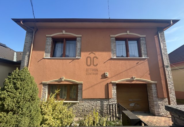 Eladó családi ház, Győrött 117.9 M Ft, 4 szobás