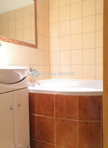 Eladó panellakás, Budapesten, XVI. kerületben 69.9 M Ft, 3 szobás