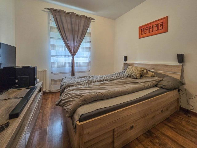 Eladó téglalakás, Sopronban 64 M Ft, 2 szobás