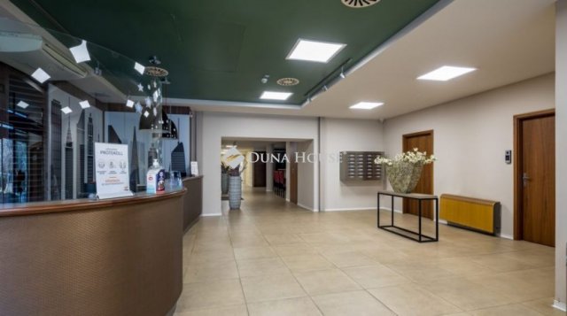 Eladó iroda, Budapesten, II. kerületben 3013.139 M Ft