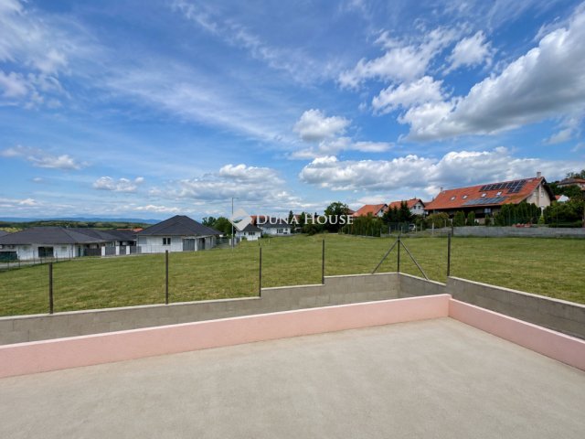 Eladó ikerház, Őrbottyánban 94.9 M Ft, 2+2 szobás