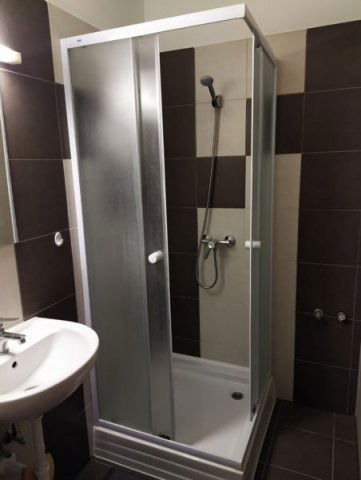 Eladó panellakás, Táborfalván 26.8 M Ft, 2 szobás