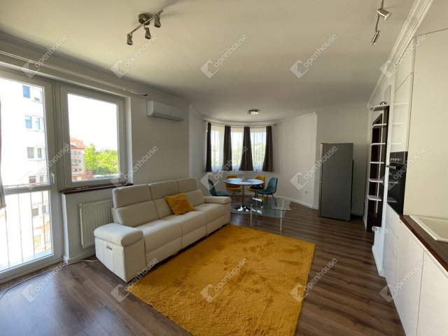 Kiadó téglalakás, albérlet, Debrecenben 290 E Ft / hó, 3 szobás