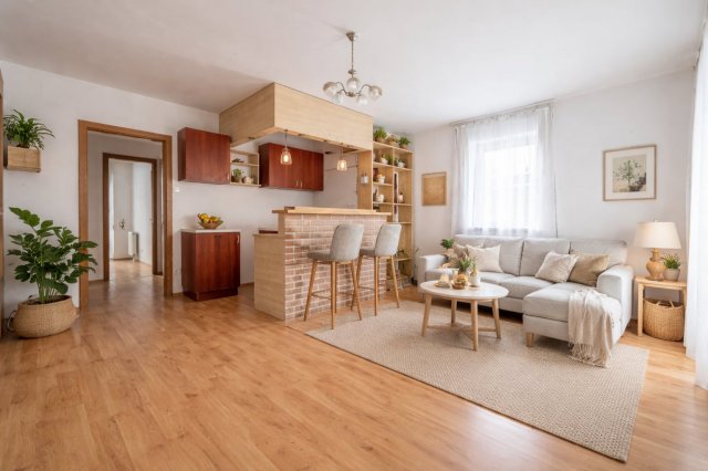 Eladó téglalakás, Budapesten, XVI. kerületben 107 M Ft