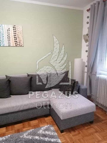 Eladó téglalakás, Ózdon, Árpád Vezér úton 11 M Ft