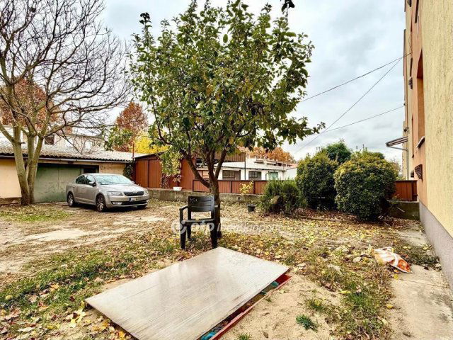 Eladó téglalakás, Kecskeméten 49.9 M Ft, 2+1 szobás