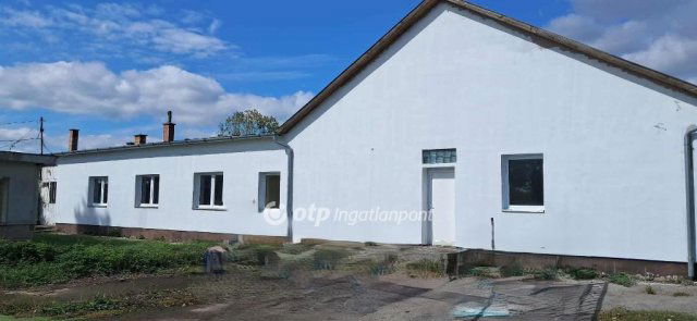 Eladó ipari ingatlan, Pásztón 239 M Ft / költözzbe.hu