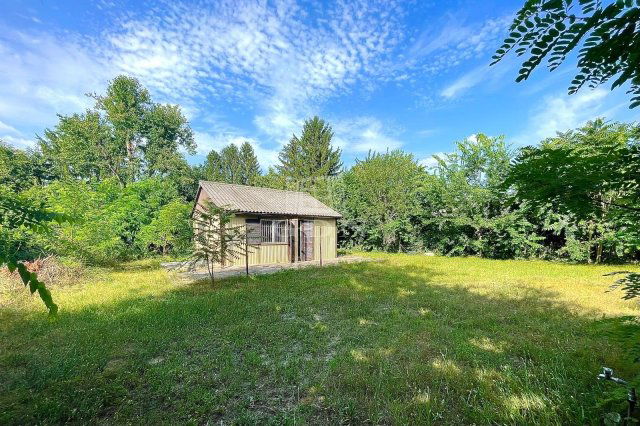 Eladó nyaraló, Szigetmonostorban 23 M Ft, 1+2 szobás