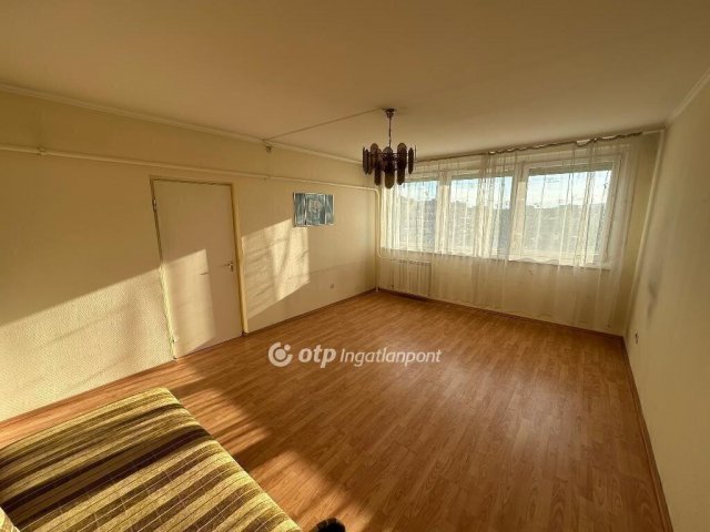 Eladó panellakás, Budapesten, XIV. kerületben 58.2 M Ft, 2 szobás