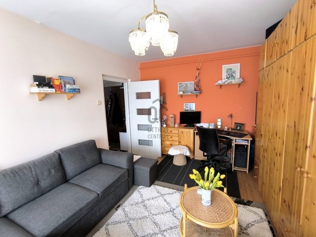 Eladó panellakás, Tatabányán 39.85 M Ft, 2 szobás