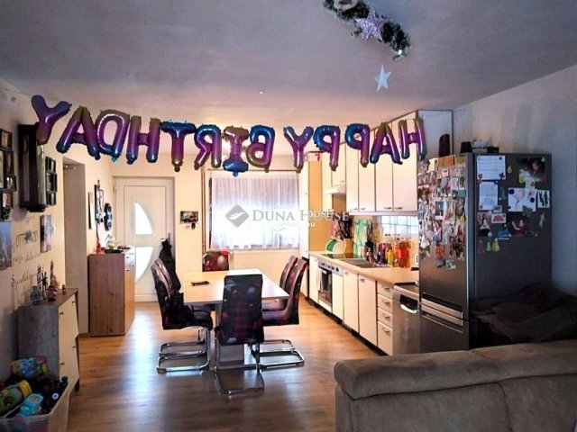 Eladó családi ház, Szentgotthárdon 87 M Ft, 4+1 szobás