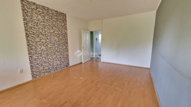 Eladó panellakás, Budapesten, XVI. kerületben 62.9 M Ft, 2 szobás