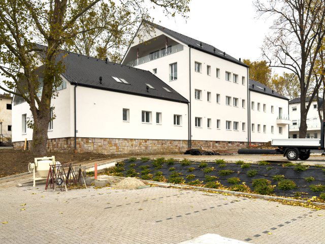 Eladó téglalakás, Rétságon 33 M Ft, 1 szobás