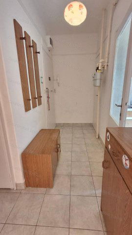 Kiadó téglalakás, albérlet, Szolnokon 120 E Ft / hó, 2+1 szobás