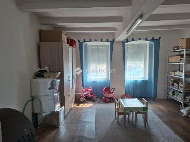 Eladó családi ház, Madarason 13 M Ft, 3 szobás