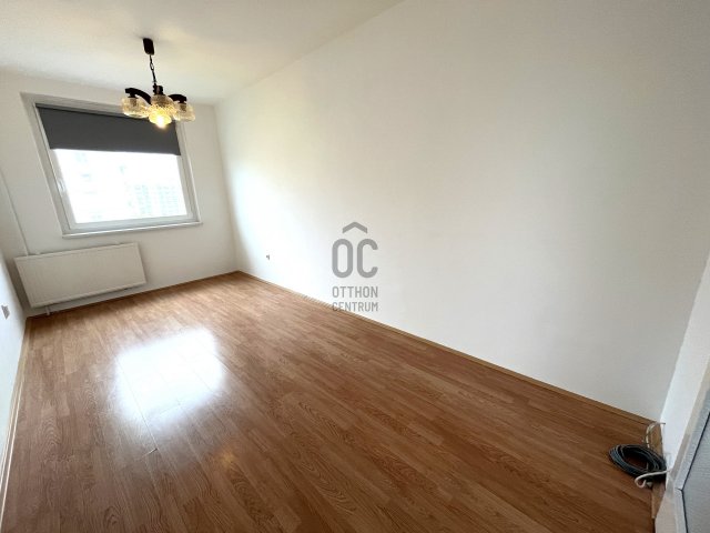 Eladó panellakás, Debrecenben 55 M Ft, 2 szobás