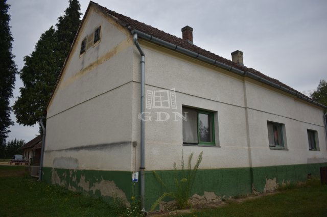 Eladó ipari ingatlan, Szaknyéren 73.99 M Ft / költözzbe.hu