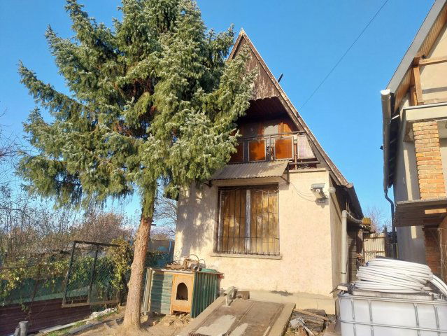 Eladó nyaraló, Környén 16.5 M Ft, 3 szobás