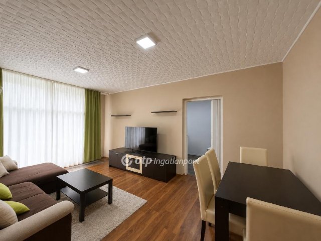 Eladó panellakás, Budapesten, X. kerületben 75.9 M Ft, 3 szobás