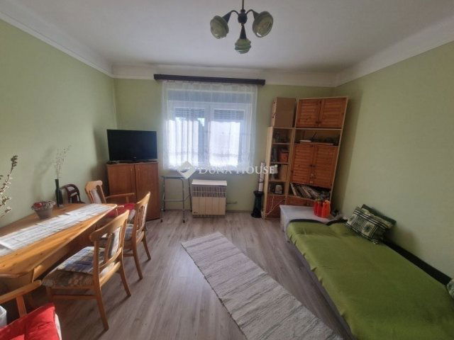 Eladó családi ház, Üllőn 79.9 M Ft, 3 szobás