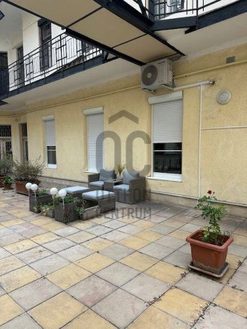 Eladó téglalakás, Budapesten, VI. kerületben 119 M Ft, 3 szobás