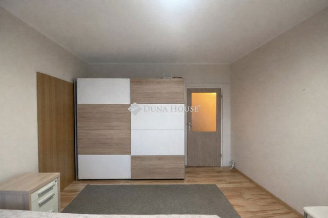 Eladó panellakás, Budapesten, XIV. kerületben 73.85 M Ft