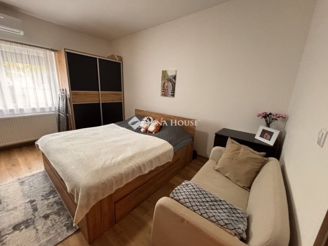 Eladó téglalakás, Budapesten, XIV. kerületben 65 M Ft, 1 szobás