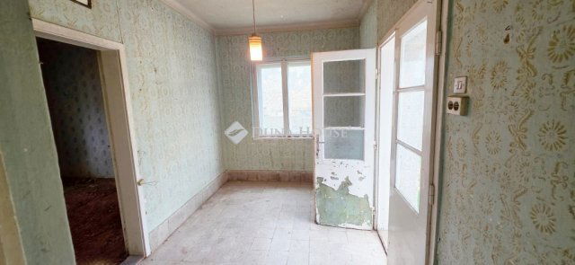 Eladó családi ház, Hegyfalun 14.9 M Ft, 2 szobás