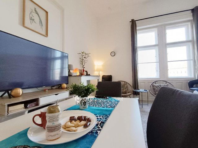 Eladó téglalakás, Budapesten, IX. kerületben 99.9 M Ft, 4 szobás