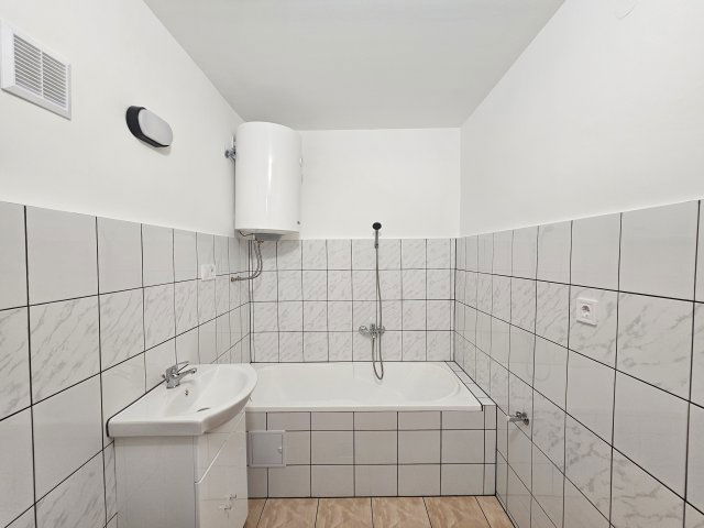 Eladó téglalakás, Budapesten, XXI. kerületben 44.9 M Ft