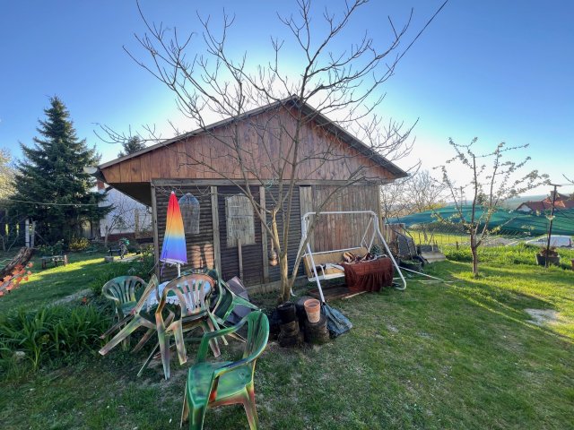 Eladó családi ház, Esztergomban 28.9 M Ft, 2+2 szobás