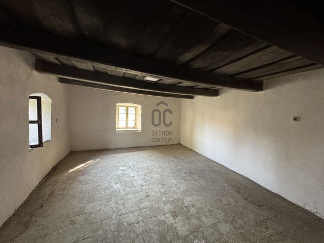 Eladó családi ház, Ráckeresztúron 36.9 M Ft, 4 szobás
